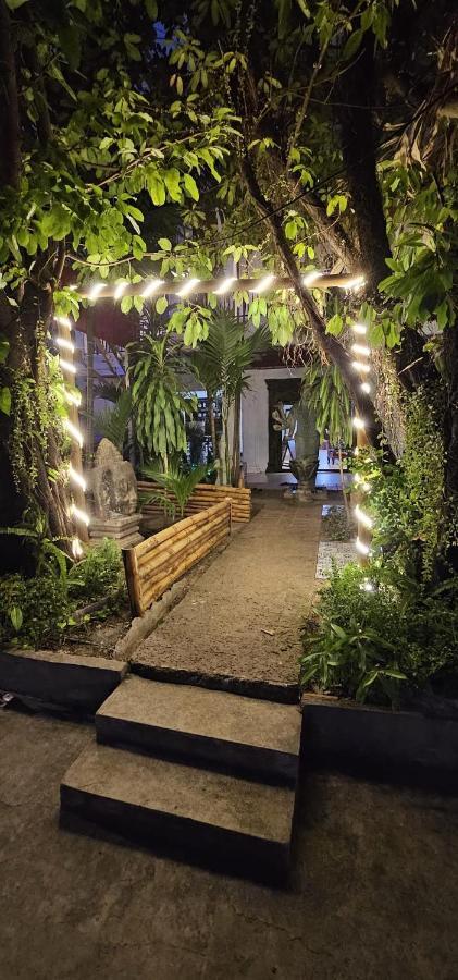 A Pousada Retro Quarter Mb Siem Reap Exterior foto